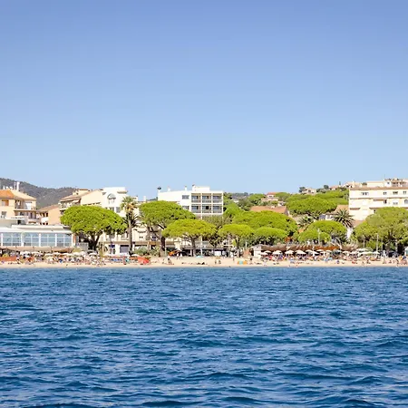 アパート Les Pins Ensoleilles-6 By Interhome