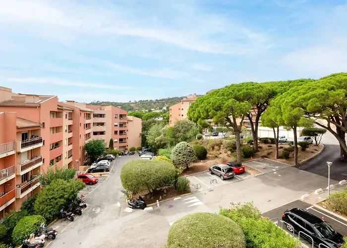 アパート Les Pins Ensoleilles-6 By Interhome *