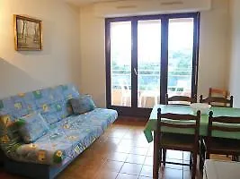 Les Pins Ensoleilles-6 By Interhome アパート *